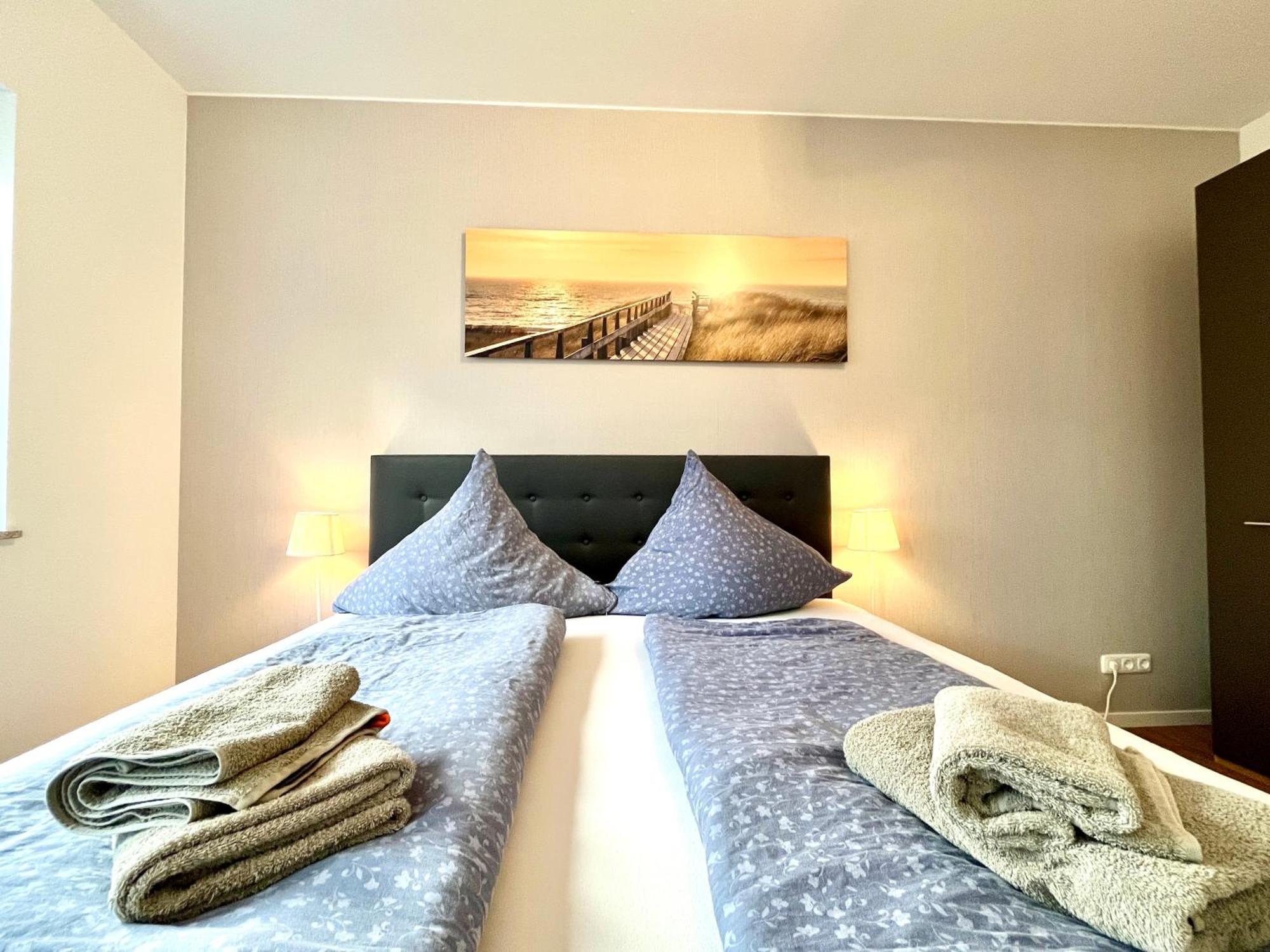 Ferienwohnung Moseltraum, 1-6 Pers, Mit 3 Schlafzimmer Und Panoramabalkon Mueden Luaran gambar